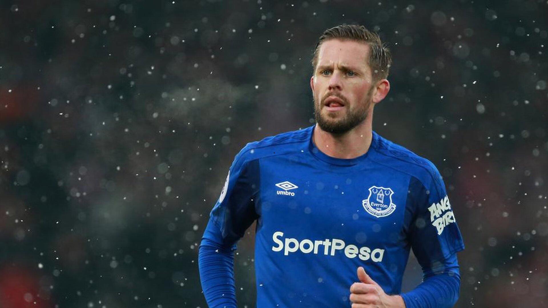 卡拉格转发萨拉赫训练照引热议，红军旧将坦言久违的胜利渴望，利物浦争冠之路再添情感注脚